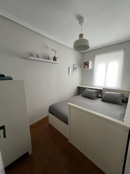 Apartmán Piso Acogedor Cerca Del Centro. Burgo Exteriér fotografie