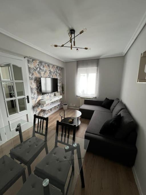Apartmán Piso Acogedor Cerca Del Centro. Burgo Exteriér fotografie